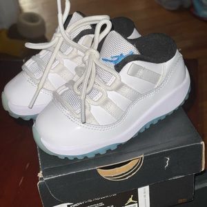 Jordan 11 Legend Blue 7C